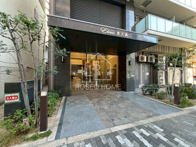 エルヴェ東天満のエントランス