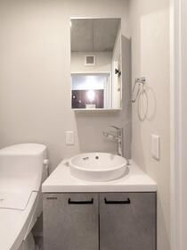 フラッフィー落合南長崎の洗面所