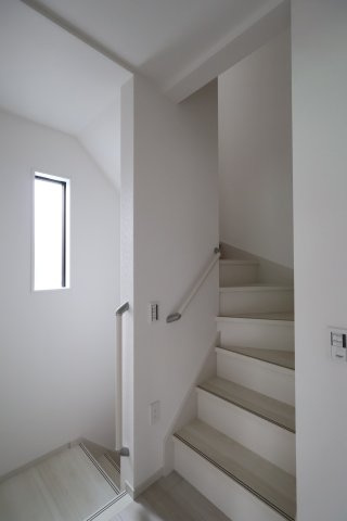 《仲介手数料無料》浦和区瀬ヶ崎４丁目32-6新築一戸建てLIGAREの内装