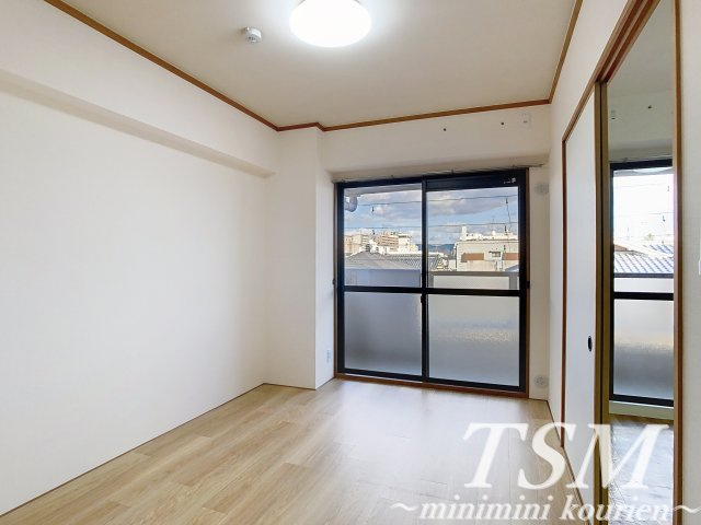 ウィルコートの洋室