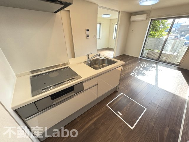 徳島市南二軒屋町新開の賃貸マンションのキッチン