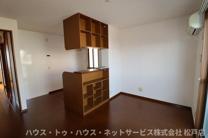 グランモア　A棟の居間・リビング