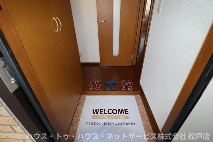 グランモア　A棟の玄関