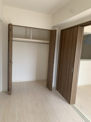 【寝室】 | 仲介手数料半額！HPに初期費用掲載！「プライスホーム」で検索！Legend大学通り