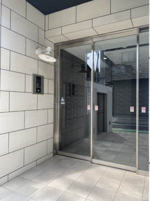 【エントランス】 | 仲介手数料半額！HPに初期費用掲載！「プライスホーム」で検索！Legend大学通り