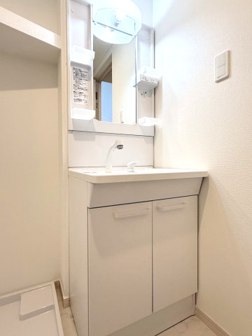 ポラリス鳥栖駅南の独立洗面台|間口600の洗面化粧台