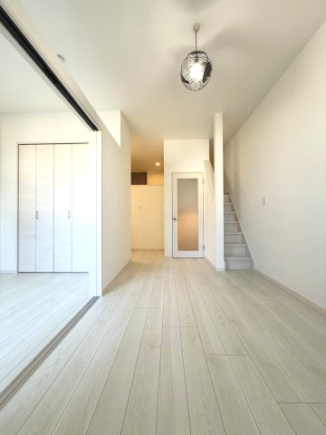 ポラリス鳥栖駅南の居間・リビング|9.2帖のLDK