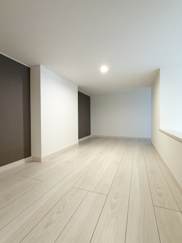 ポラリス鳥栖駅南の収納|5.7帖のロフト