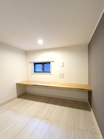 ポラリス鳥栖駅南の収納|5.7帖のロフト