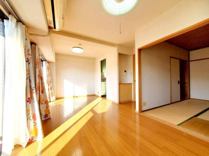 サーパス高須第3の居間・リビング|リビングです