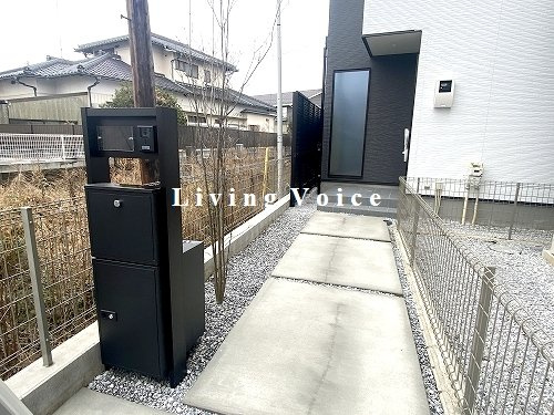 【居間・リビング】 | 【仲介手数料０円】茅ヶ崎市浜之郷1期　新築一戸建て　 | 茅ヶ崎市浜之郷1期　新築一戸建て　