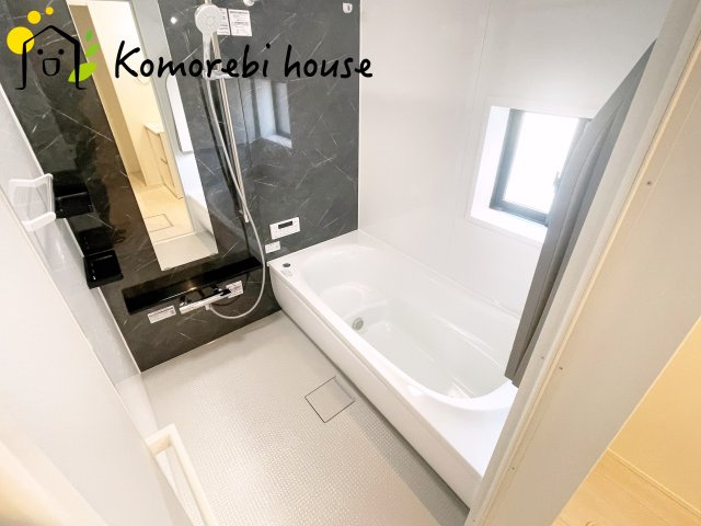 さいたま市見沼区小深作　9期　新築一戸建て　グラファーレの浴室|お風呂で日々の疲れを落としましょう