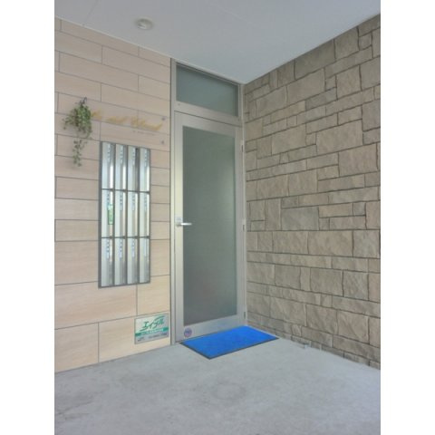 Le ciel Cloud(ﾙｼｴﾙｸﾗｳﾄﾞ)のエントランス