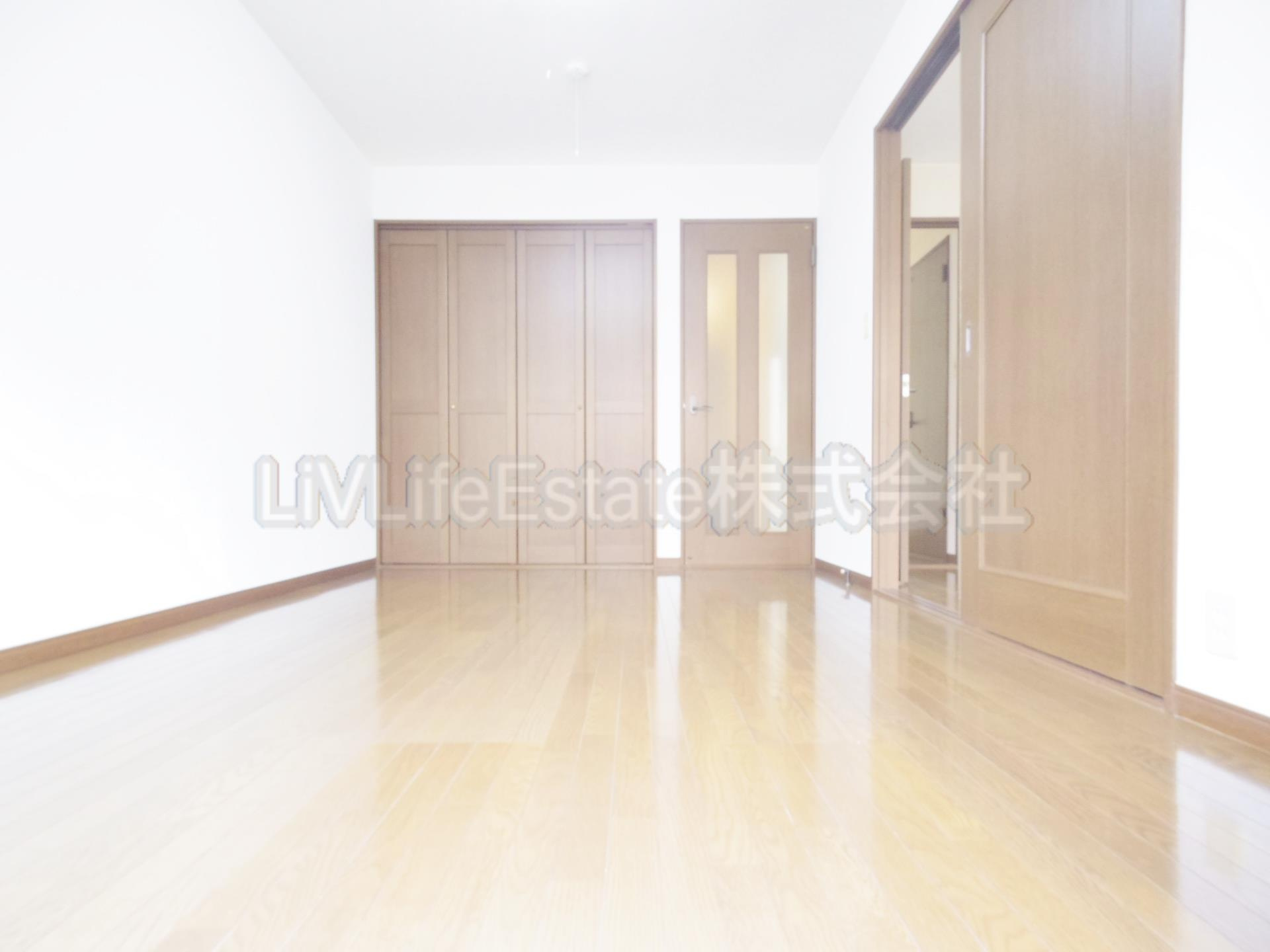 エミネンスパレスニシダ