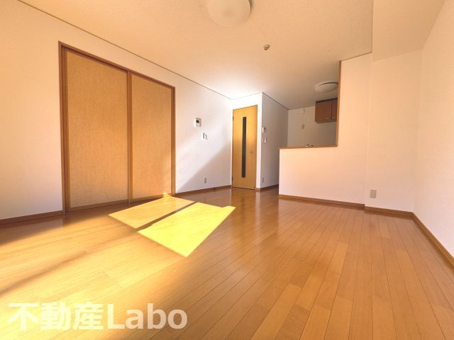 徳島市八万町内浜のアパート