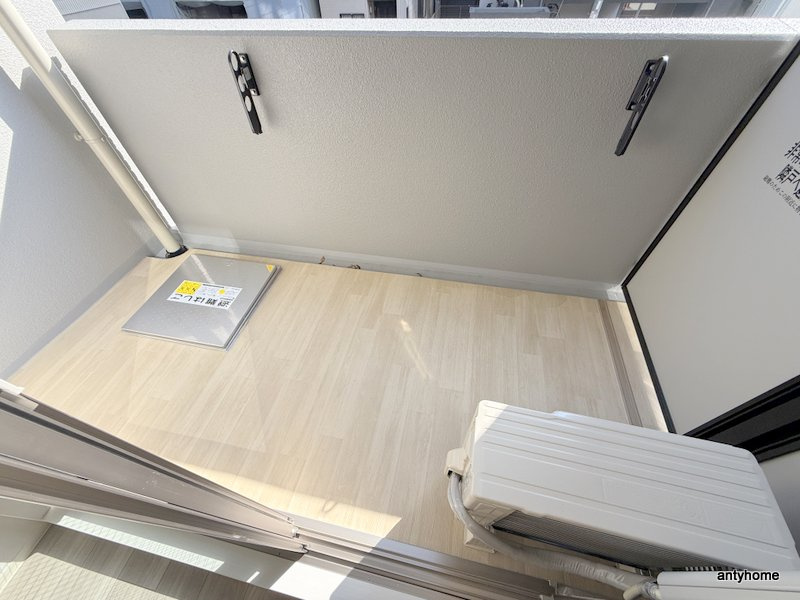 エスリードレジデンス玉造ザ・イースト　仲介手数料無料のバルコニー