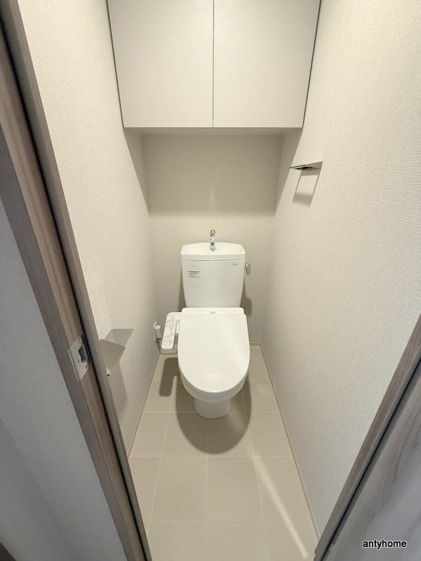 エスリードレジデンス玉造ザ・イースト　仲介手数料無料のトイレ