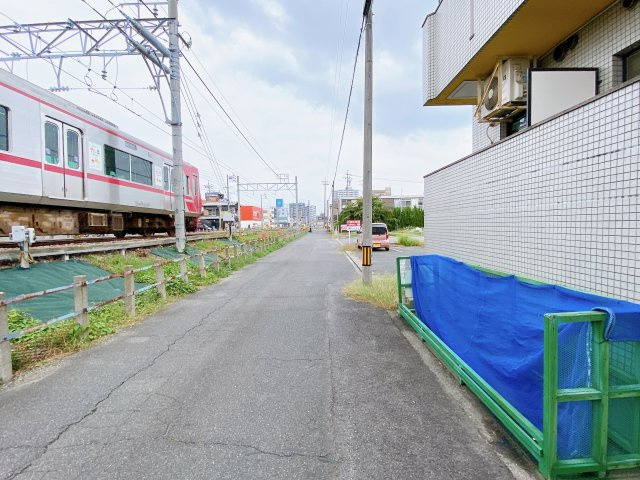 半田市大和町　チサトコーポレイトハウスのその他|前面道路