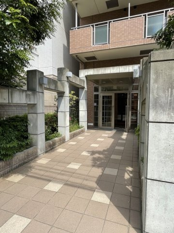 天満リバーサイドプラザのエントランス