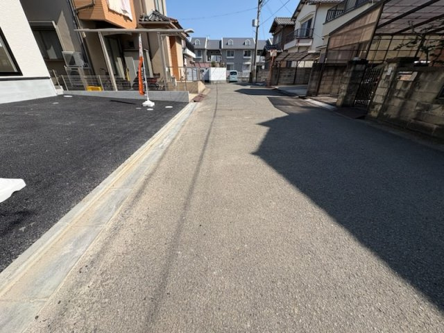 クレイドルガーデン和歌山市木ノ本第９の前面道路含む現地写真