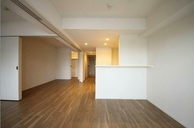 【洋室】 | ラ・ミアカーサ東中野