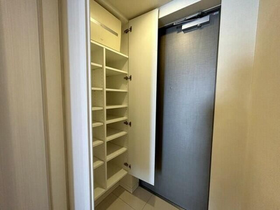 【玄関】 | 銀座二丁目レジデンス