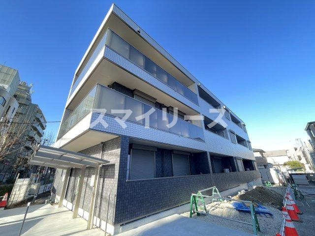 エリーナウエスト