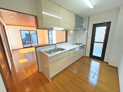 【キッチン】 | 桑名市星見ヶ丘５丁目　4SLDK