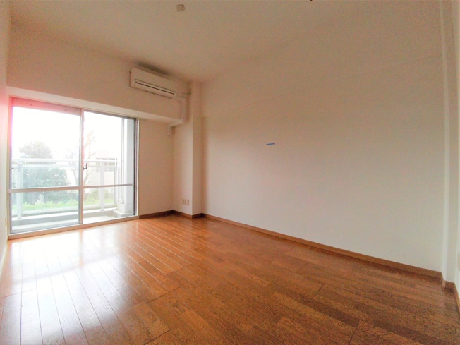 【居間・リビング】 | 文京グリーンコートビュータワー本駒込Ｂ棟 | 同物件内別住戸の写真を参考に掲載しています。