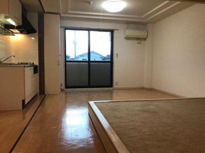 【内装】 | ディアベルジュ | 洋室