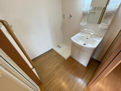 【洗面所】 | ヴィレッジ名草PARTⅢ | 洗面