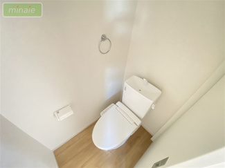 【トイレ】 | LDK23帖　リビングイン階段　WIC×２　胡録台 | 施工例