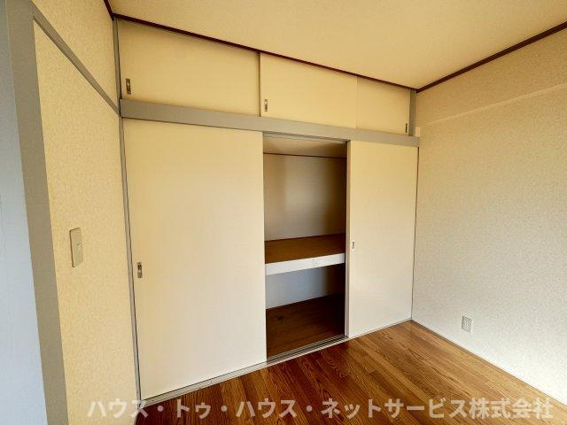 山産マンションの収納