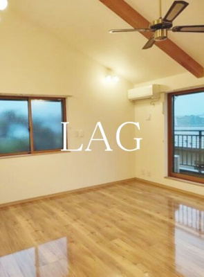 【居間・リビング】 | トリニティ幕張 | 洋室のお部屋です。