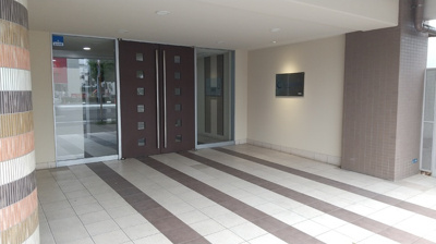 【エントランス】 | カスタリア榴ヶ岡