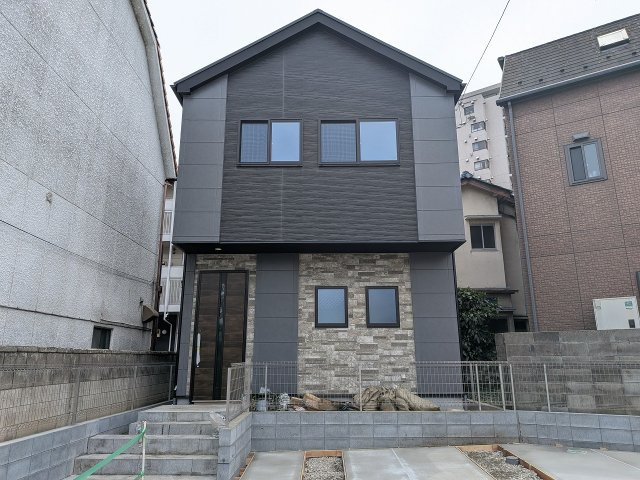 八王子市　追分町　新築一戸建て　１期の外観|～西八王子駅徒歩12分　省エネ性能認定　並列2台駐車可能カースペース付き～