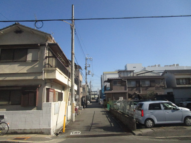尼崎市道意町６丁目の倉庫
