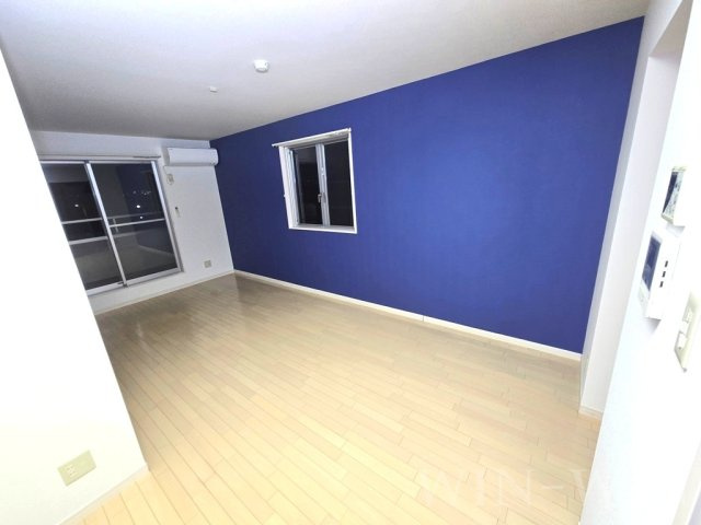 メゾンドユウゼンの居間・リビング