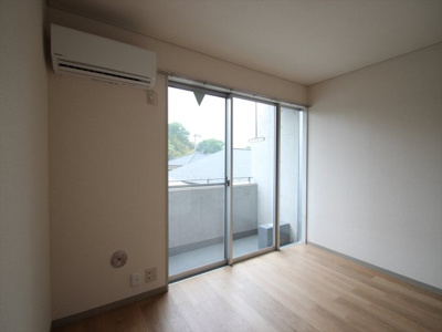 【洋室】 | ヴィラサンベール