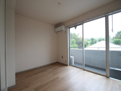 【居間・リビング】 | ヴィラサンベール