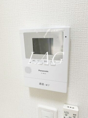 【セキュリティ】 | メゾン・ド・スピカ | モニター付きインターフォンです。