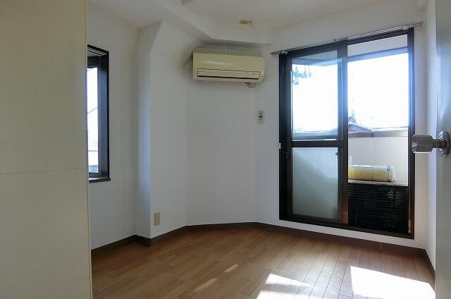 コートハウス双葉台の寝室