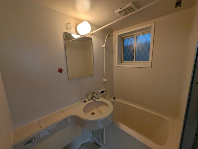 岡町北貸家の浴室