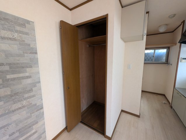 岡町北貸家の収納