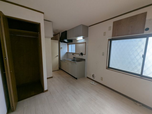 岡町北貸家の居間・リビング