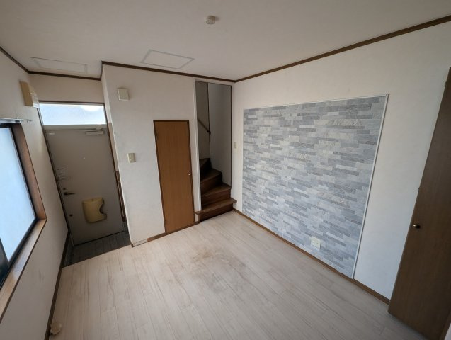 岡町北貸家の居間・リビング