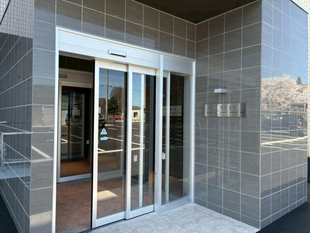 セントラル大町のエントランス