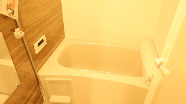 大町市大町の賃貸マンションの浴室