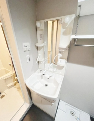 【洗面所】 | シャルム赤塚(シャルムアカツカ) | 洗面台です。