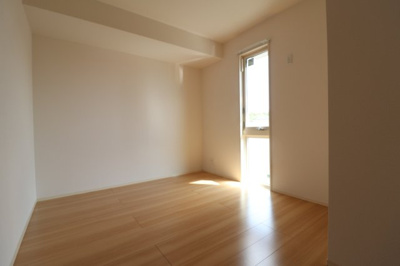 【寝室】 | AZUR上中条